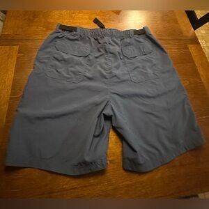 Croft & Barrow Men’s Blue Cargo Shorts Size 42